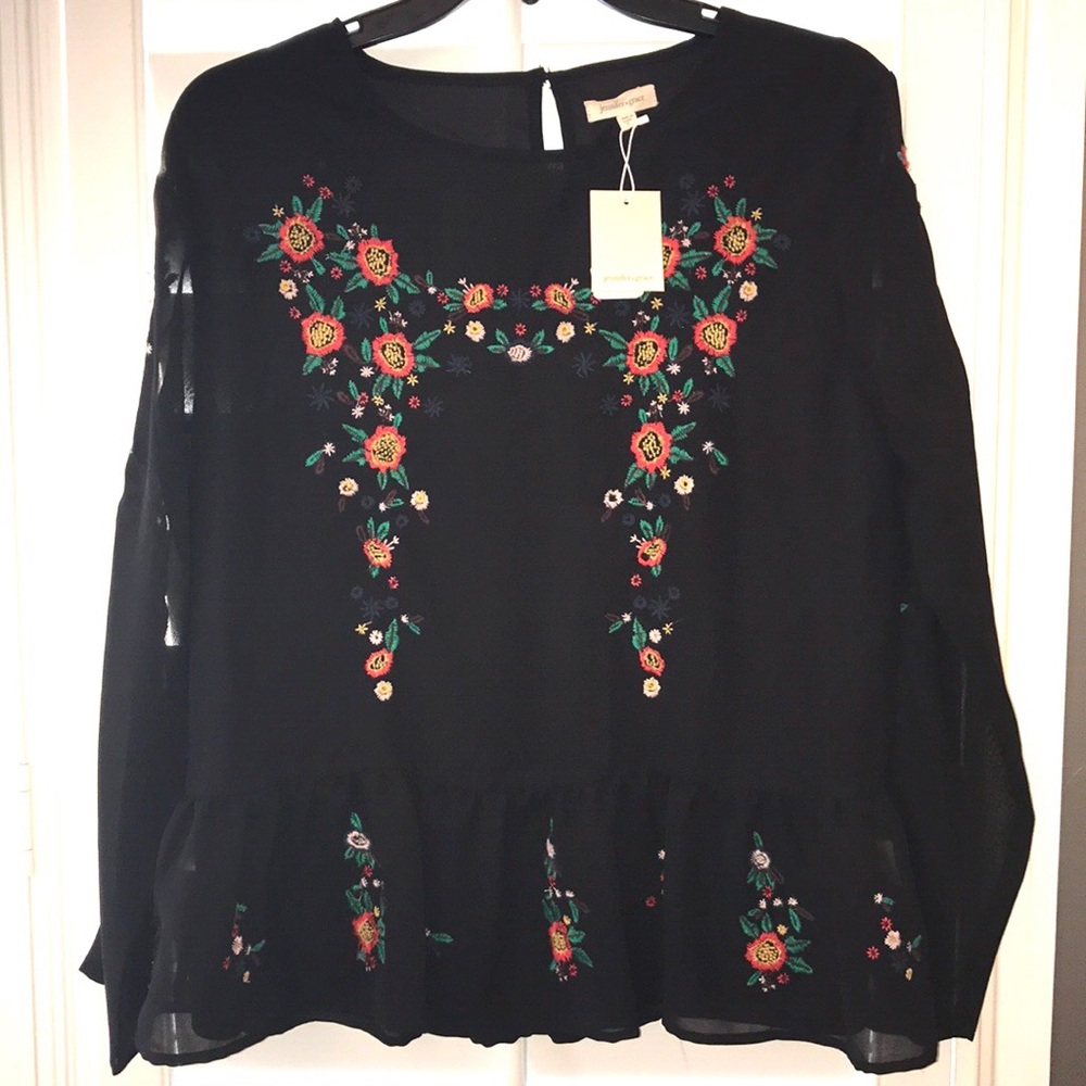 Jennifer & grace top. New
